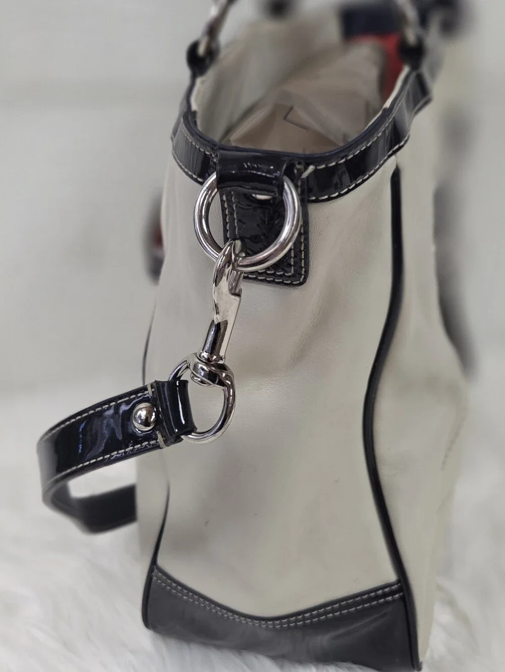 Coach Cream and Black Shoulder Bag